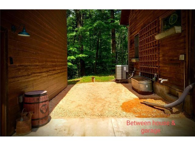 W1210 Nice Lake Road, Birchwood, WI 54817