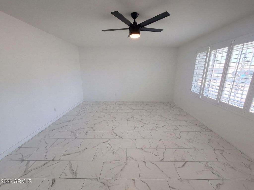 4427 W DAHLIA Drive, Glendale, AZ 85304 — photo 4
