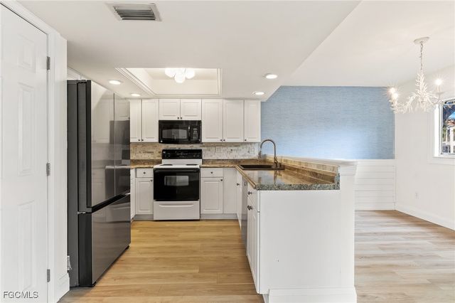 4277 Island CIR 1, Fort Myers, FL 33919