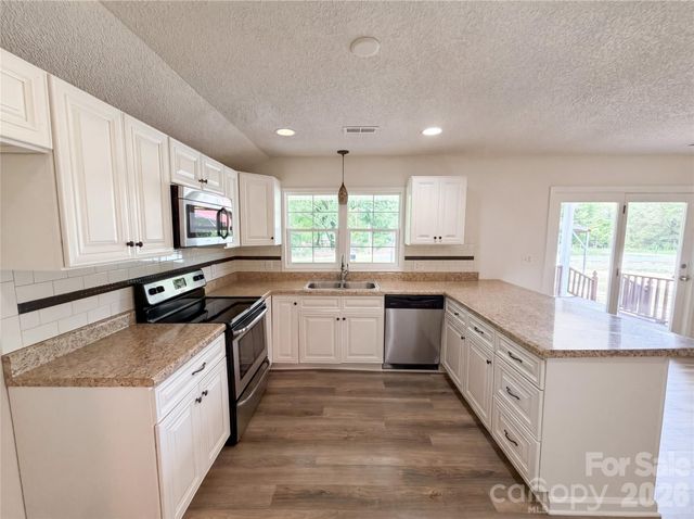345 Mount Pleasant Road N, Mount Pleasant, NC 28124