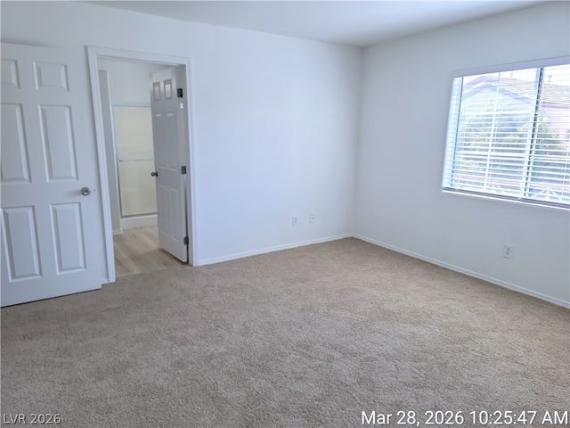 10516 Soneto Creek Court, Las Vegas, NV 89129