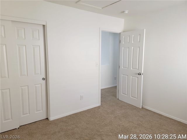 10516 Soneto Creek Court, Las Vegas, NV 89129