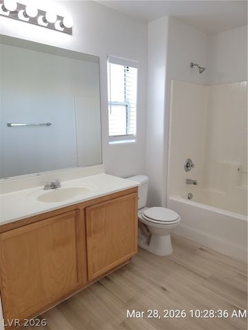 10516 Soneto Creek Court, Las Vegas, NV 89129