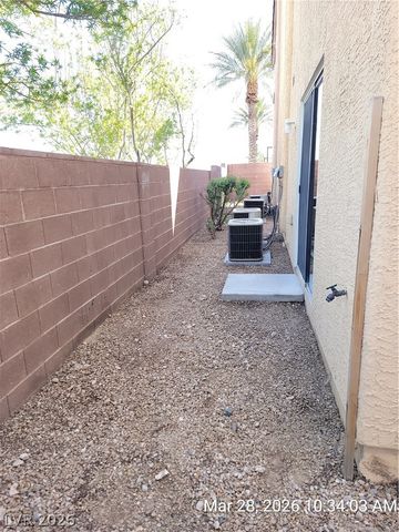 10516 Soneto Creek Court, Las Vegas, NV 89129