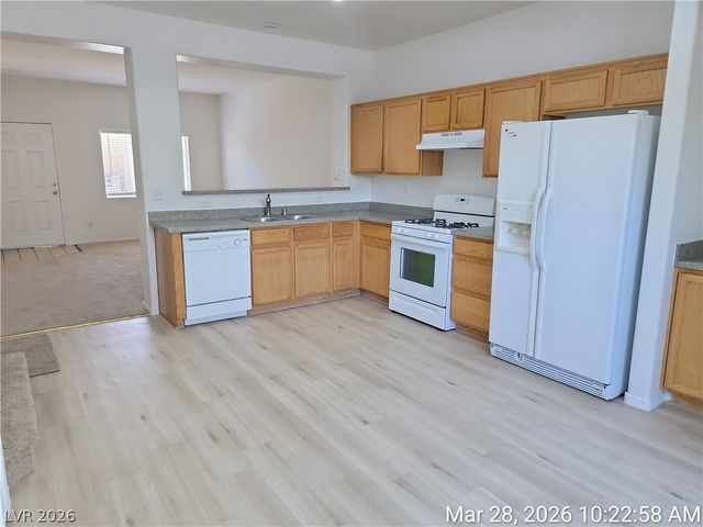 10516 Soneto Creek Court, Las Vegas, NV 89129