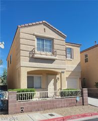 10516 Soneto Creek Court, Las Vegas, NV 89129