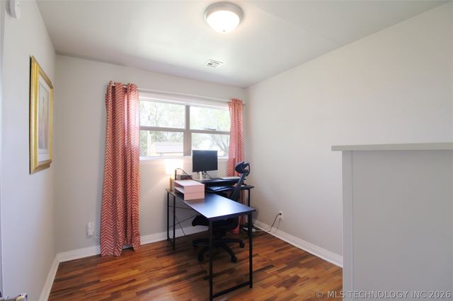 710 S 5th Street, Morris, OK 74445