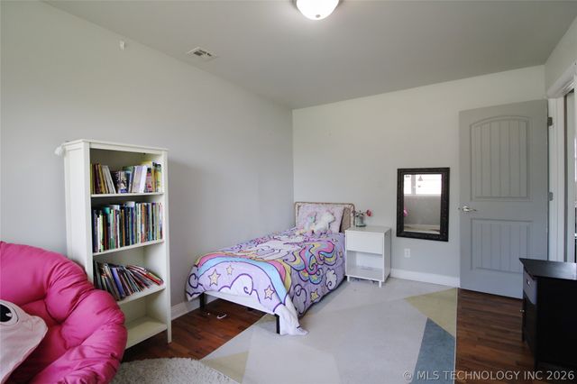 710 S 5th Street, Morris, OK 74445