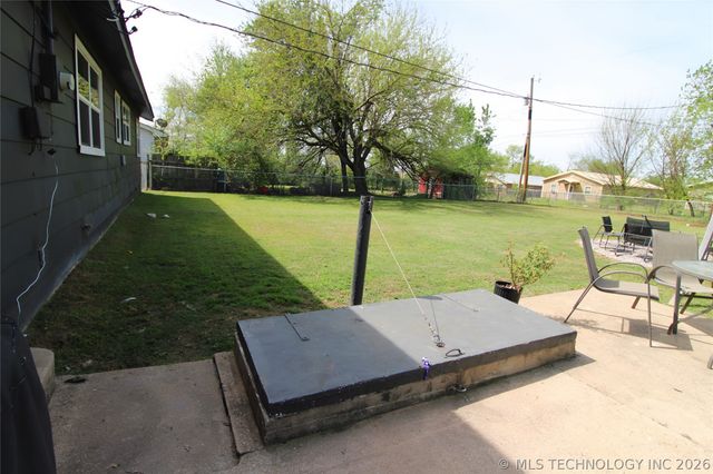 710 S 5th Street, Morris, OK 74445