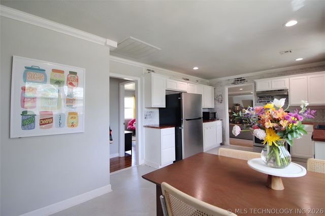 710 S 5th Street, Morris, OK 74445