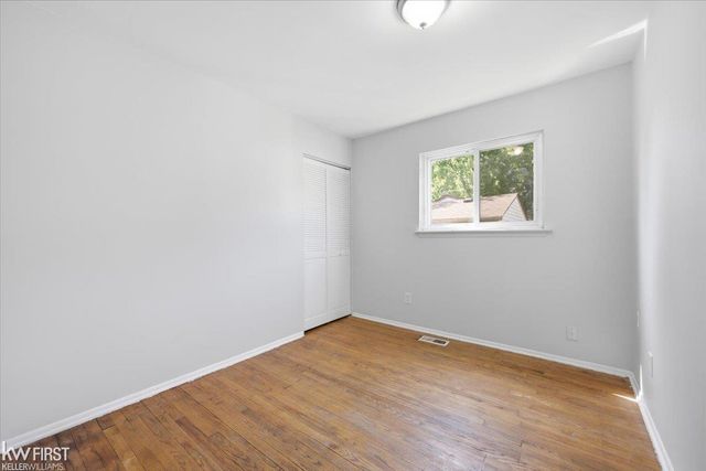 825 Wilson Avenue, Clawson, MI 48017