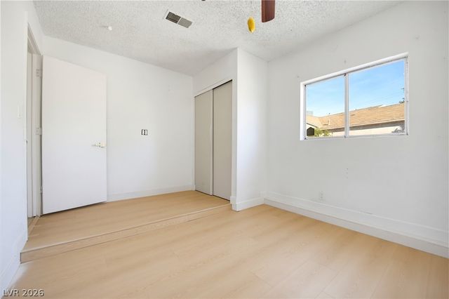 1821 South Christy Lane, Las Vegas, NV 89142