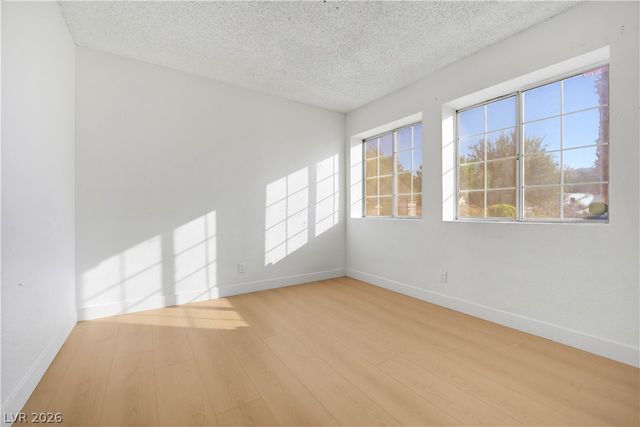 1821 South Christy Lane, Las Vegas, NV 89142