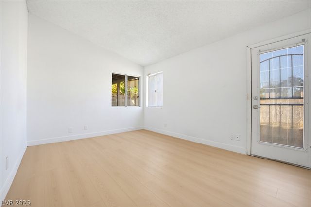 1821 South Christy Lane, Las Vegas, NV 89142