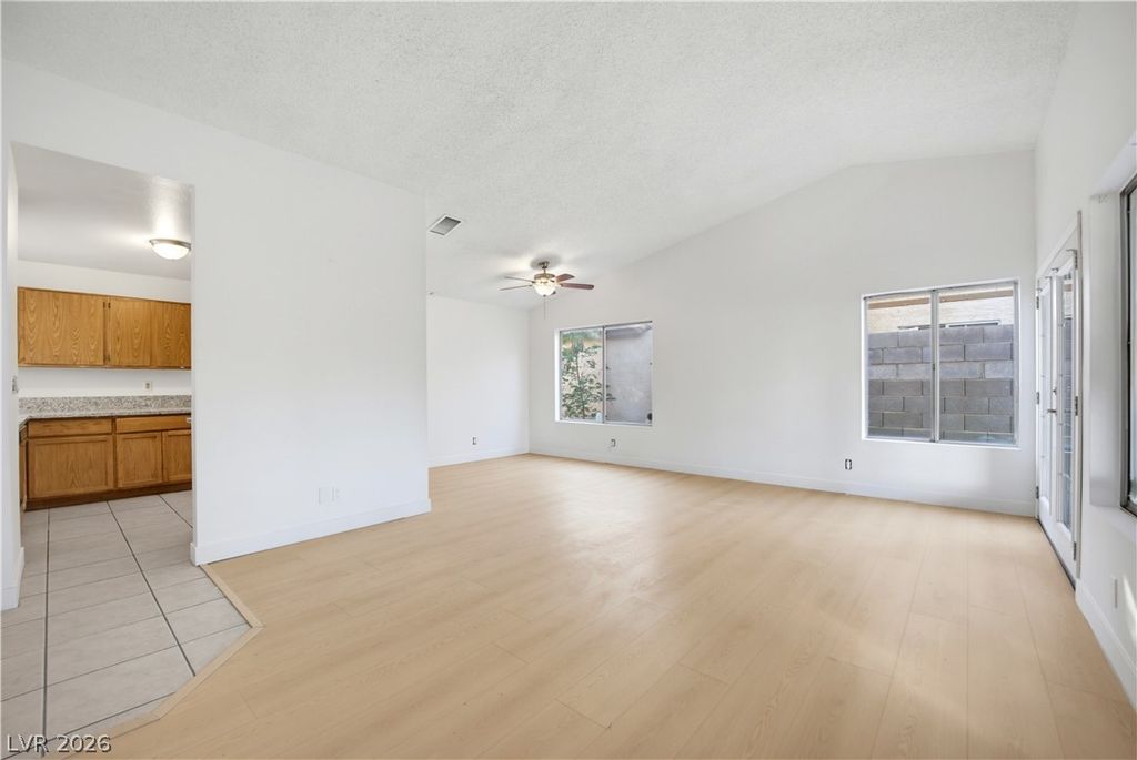 1821 South Christy Lane, Las Vegas, NV 89142 — photo 4