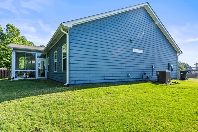 1409 Red Hill Drive, Dalton, GA 30720