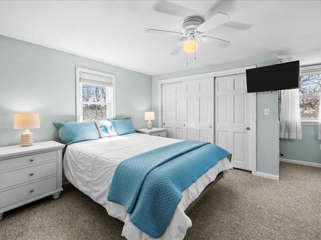 17 Swallow Street, Teaticket, MA 02536