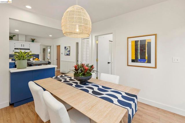 4025 Webster St, Oakland, CA 94609