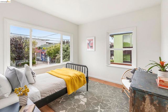 4025 Webster St, Oakland, CA 94609