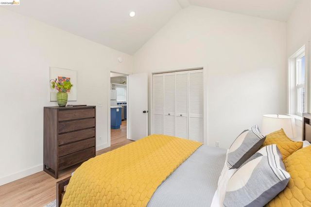 4025 Webster St, Oakland, CA 94609
