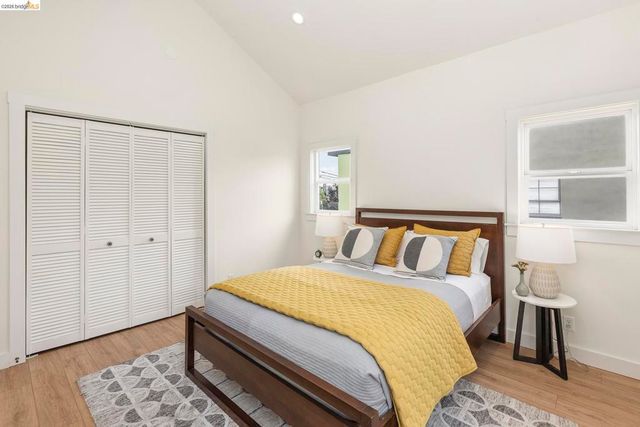 4025 Webster St, Oakland, CA 94609