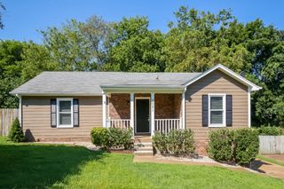 3021 Reelfoot Dr, Nashville, TN 37214