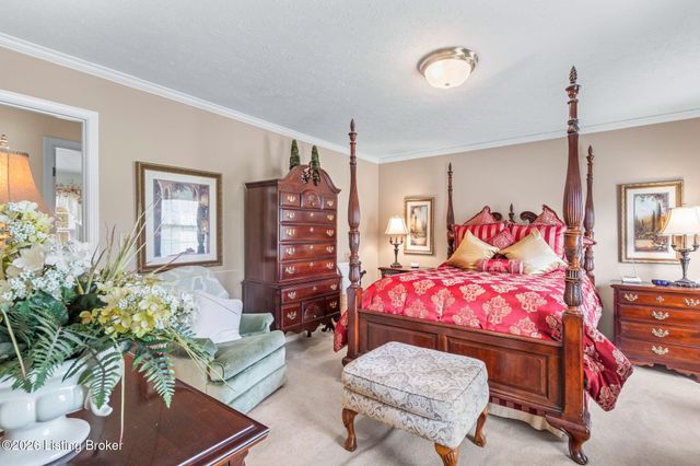 3216 Chenoweth Run Rd, Louisville, KY 40299