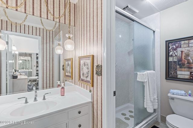 3216 Chenoweth Run Rd, Louisville, KY 40299