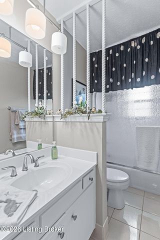 3216 Chenoweth Run Rd, Louisville, KY 40299