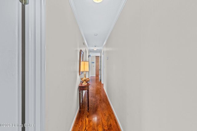 3216 Chenoweth Run Rd, Louisville, KY 40299