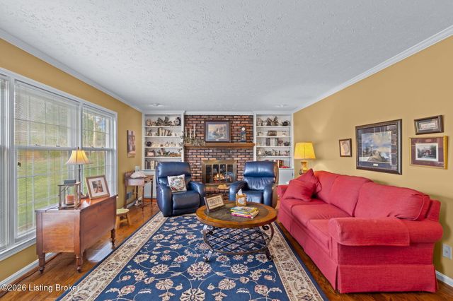 3216 Chenoweth Run Rd, Louisville, KY 40299