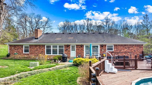 3216 Chenoweth Run Rd, Louisville, KY 40299