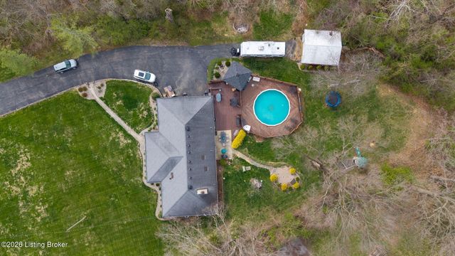 3216 Chenoweth Run Rd, Louisville, KY 40299