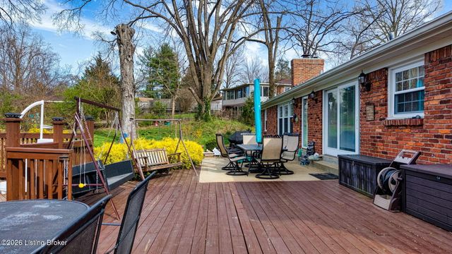 3216 Chenoweth Run Rd, Louisville, KY 40299