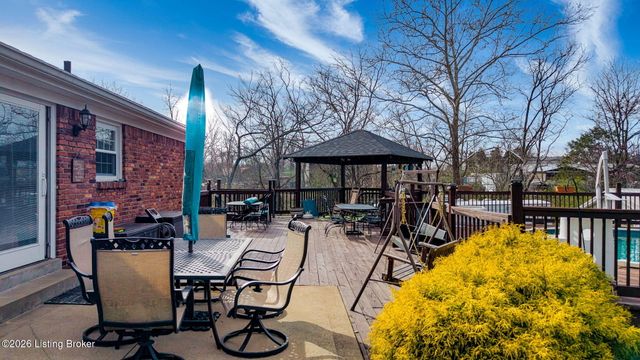 3216 Chenoweth Run Rd, Louisville, KY 40299