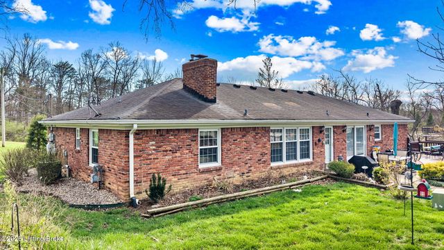 3216 Chenoweth Run Rd, Louisville, KY 40299