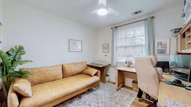 605 Des Moines Dr, Hermitage, TN 37076