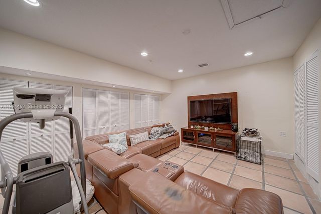 18128 SW 151st Ave, Miami, FL 33187