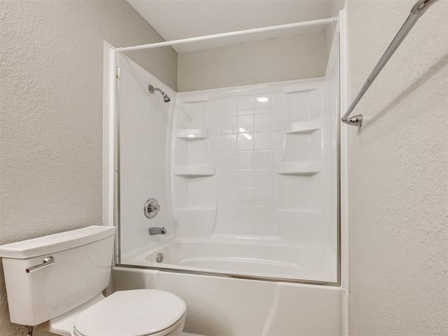 728 Rockridge Circle, Edmond, OK 73034