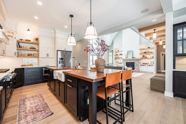 3014 Forest Ridge Drive NE, Swisher, IA 52338