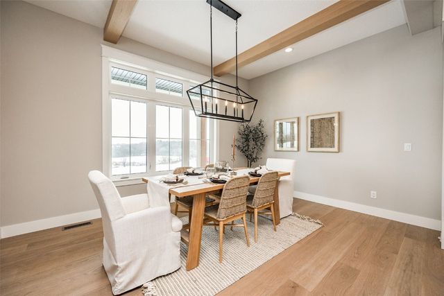 3014 Forest Ridge Drive NE, Swisher, IA 52338