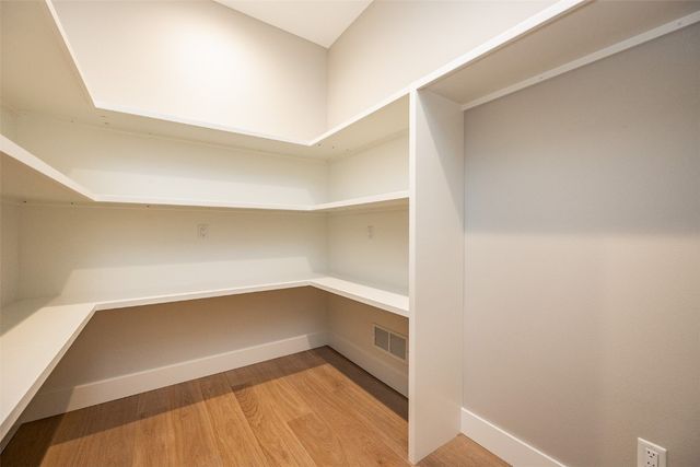 3014 Forest Ridge Drive NE, Swisher, IA 52338