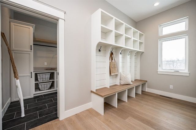 3014 Forest Ridge Drive NE, Swisher, IA 52338