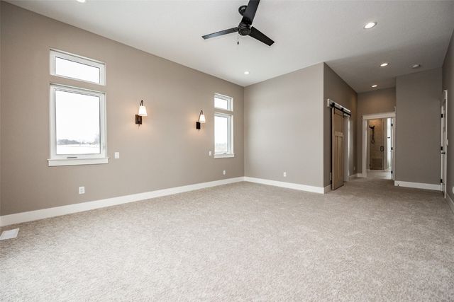 3014 Forest Ridge Drive NE, Swisher, IA 52338