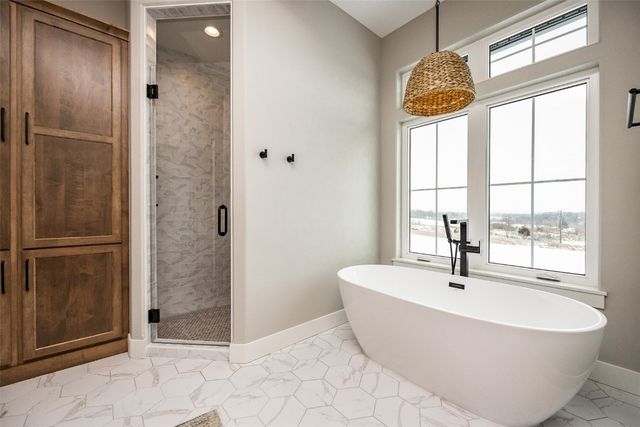 3014 Forest Ridge Drive NE, Swisher, IA 52338