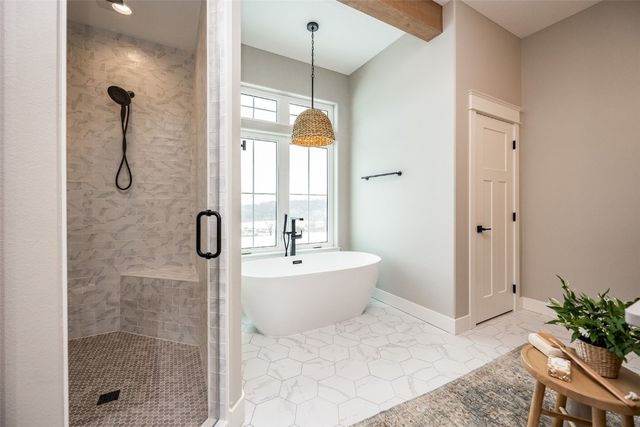 3014 Forest Ridge Drive NE, Swisher, IA 52338