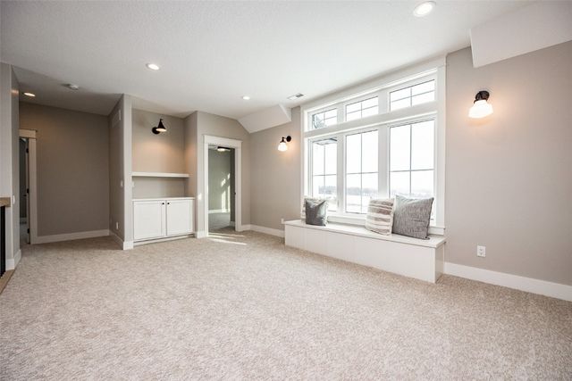 3014 Forest Ridge Drive NE, Swisher, IA 52338