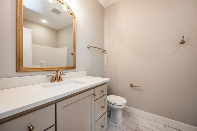 3014 Forest Ridge Drive NE, Swisher, IA 52338