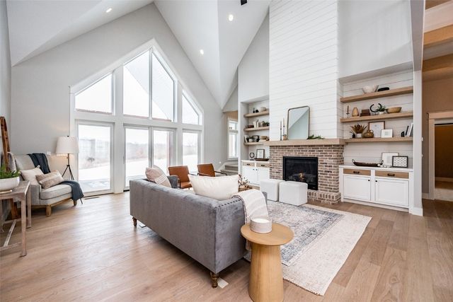 3014 Forest Ridge Drive NE, Swisher, IA 52338