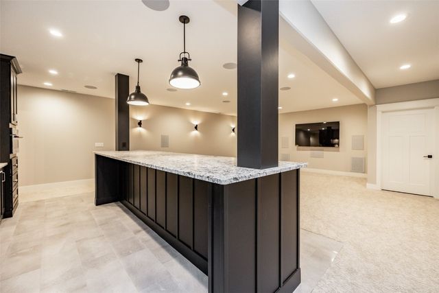 3014 Forest Ridge Drive NE, Swisher, IA 52338